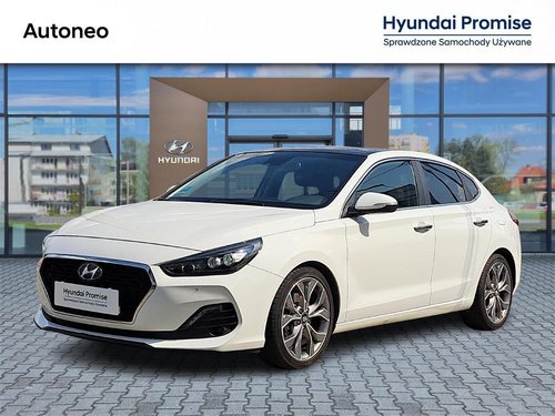 HYUNDAI i30